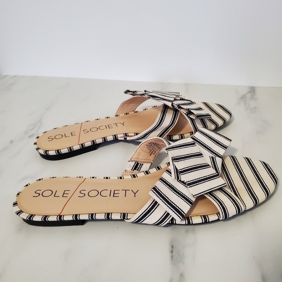 Sole society Slide Slip On Striped Matty Sandals with bow - Picture 5 of 8
